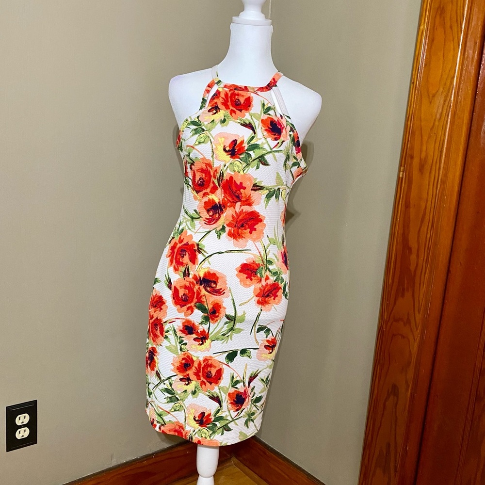 White / Red / Pink Floral Mini Dress - M